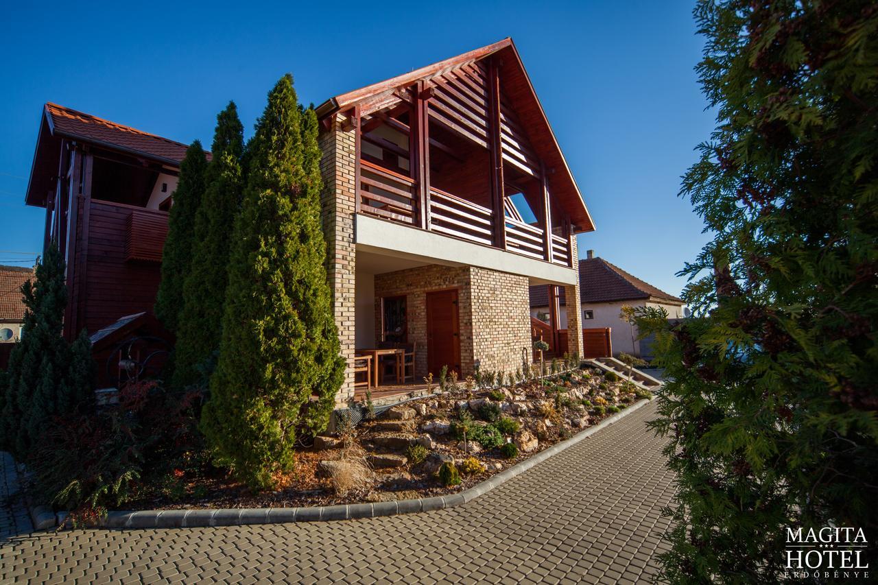 Magita Hotel Basko Exterior foto