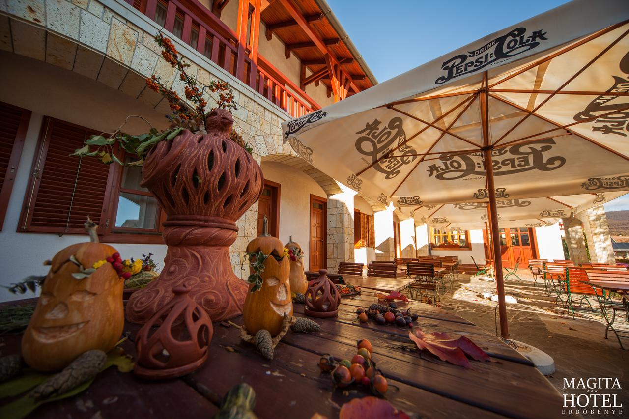 Magita Hotel Basko Exterior foto