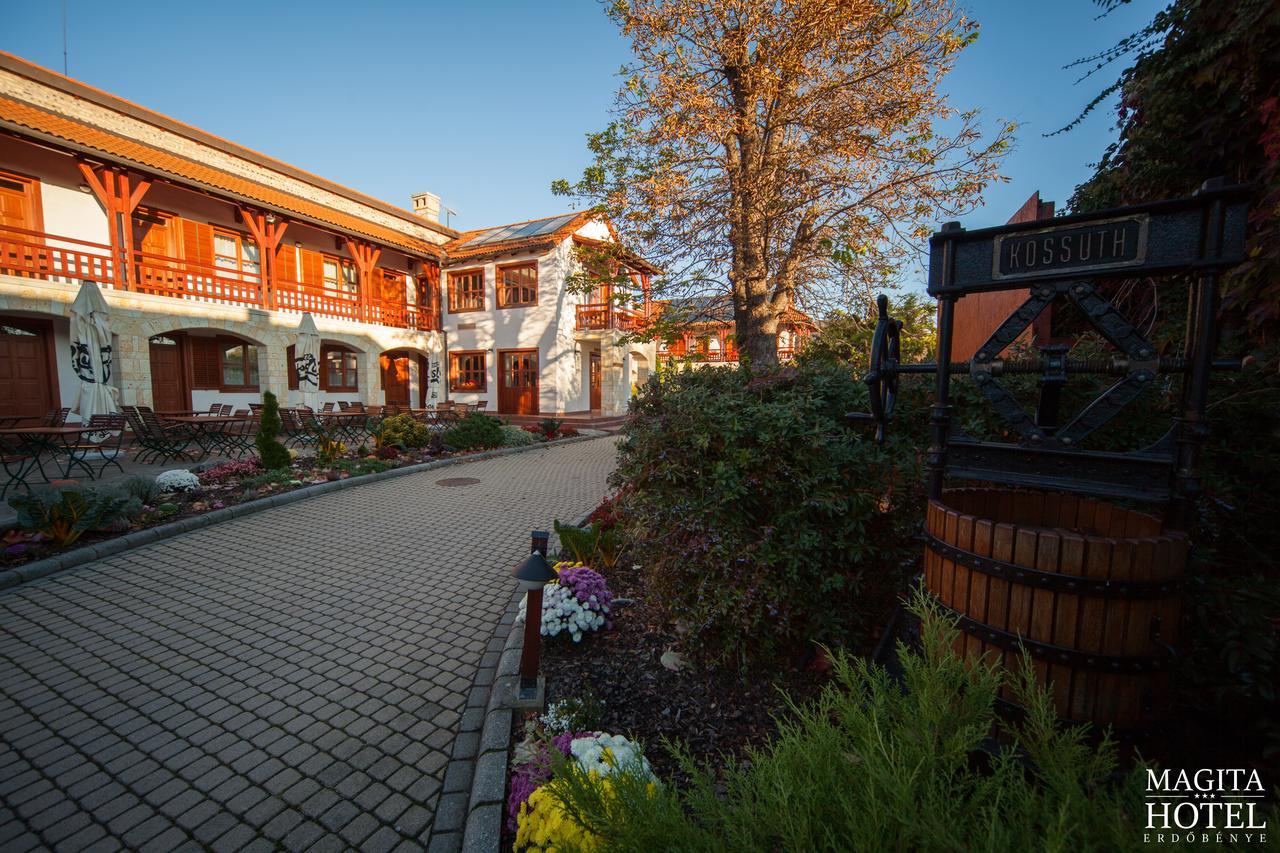 Magita Hotel Basko Exterior foto