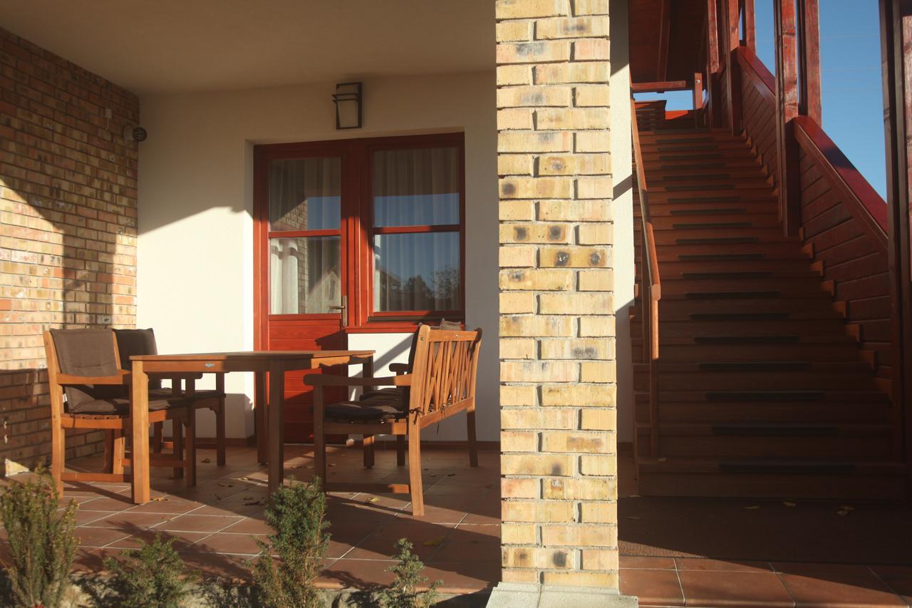 Magita Hotel Basko Exterior foto